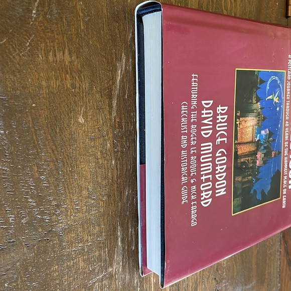 Disneyland Signed The Nickel Tour book - Picture 15 of 15